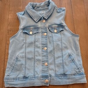 Girls cat & Jack denim vest